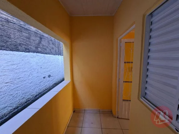 Imagem Casa para alugar, 76 m² por R$ 1.732,00/mês - Medianeira - Porto Alegre/RS