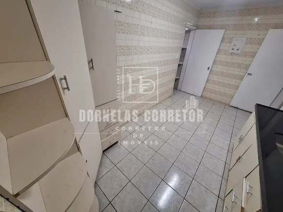 Imagem Casa a a venda em rio doce Olinda quadra do mar. 4qtos 2sts quintal 2vgs