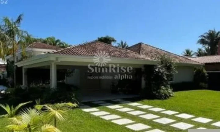Imagem Casa Alto Padrão á venda em terreno com 2.000m² com 9 suítes - Guarujá- SP