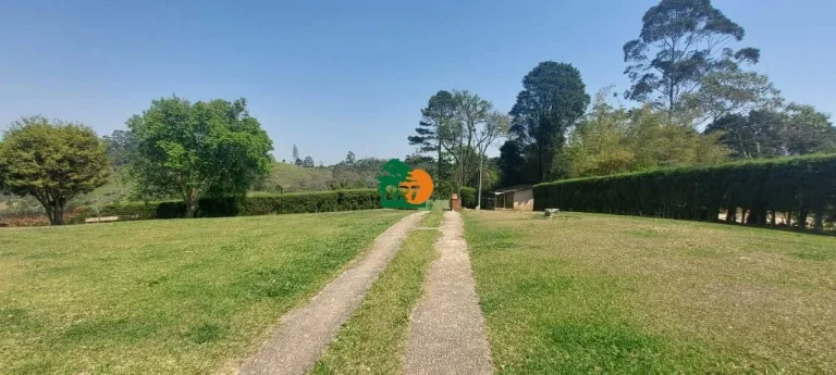 Imagem Sítio para Venda em São Roque, Vila Darcy Penteado (mailasqui), 4 dormitórios, 2 suítes, 1 banheiro