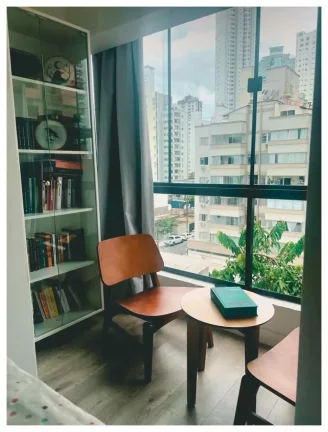 Imagem Apartamento com 2 dormitórios e 1 vaga de garagem em – Balneário Camboriú/SC