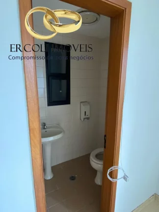 Imagem Sala Comercial com 63 m² - 3 Salas, 3 Banheiros e 1 Vaga ? Pronta para Uso