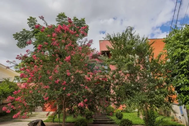 Imagem Encantadora Casa em Condomínio, Sorocaba, SP!