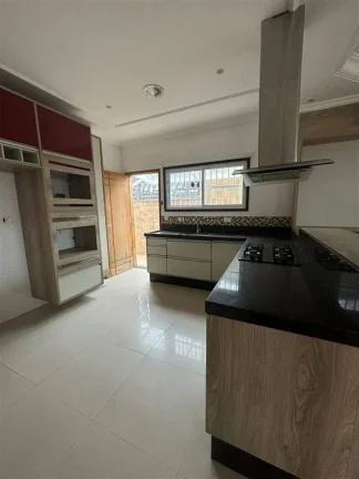 Imagem CASA COM 150 m² - SOLEMAR - PRAIA GRANDE SP