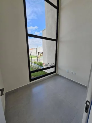 Imagem Casa térrea moderna com escritório e 3 suítes à venda, 195 m² por R$ 1.640.000 - Condomínio Fechado - Indaiatuba/SP