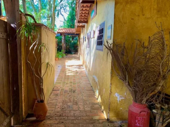 Imagem Charme, Estilo e Potencial Comercial: Espaço Único à Venda em Tatuí/SP