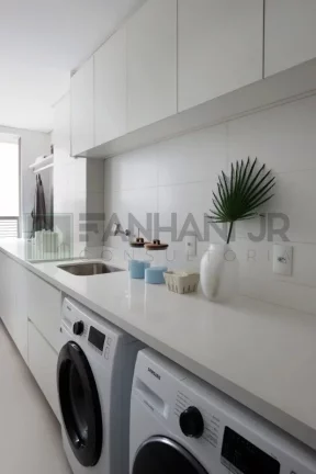 Imagem Apartamento de Luxo à Venda no Itaim Bibi, São Paulo-SP: 3 Quartos, 3 Suítes, 3 Salas, 4 Banheiros, 2 Vagas, 142m²!