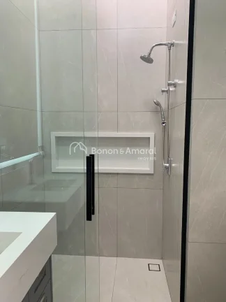 Imagem Casa térrea nova à venda com 3 quartos sendo 3 suítes, todas com armários planejados, ar condici...