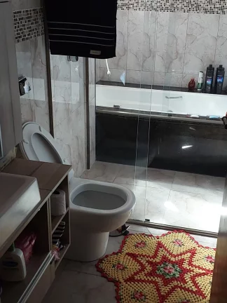 Imagem Sobrado a venda com 3 dorms sendo 1 suíte - Vila Arriete