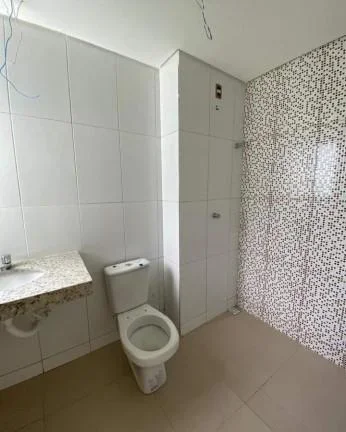 Imagem Casa em Condomínio para Venda em Teresina, Morros, 4 dormitórios, 1 suíte, 2 banheiros, 2 vagas