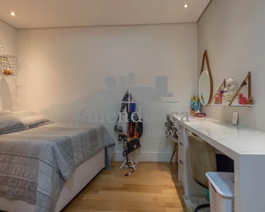 Imagem Apartamento Alto da Lapa com 4 sui­tes e 3 vagas, 248 m2