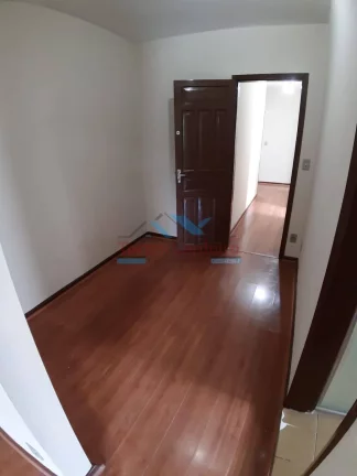 Imagem Sobrado 3 dormitórios (sendo 1 suíte)+4 vagas - Jardim Bonfiglioli