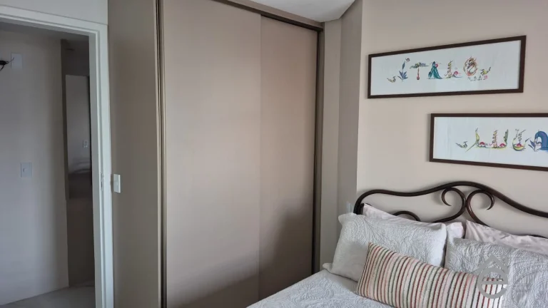 Imagem Apartamento à venda na Ponta Verde, 3 suítes sendo 1 closet, 2 vagas, 148m2