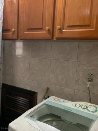Imagem Casa para Temporada em Itapema, meia praia, 3 dormitórios, 2 banheiros, 3 vagas