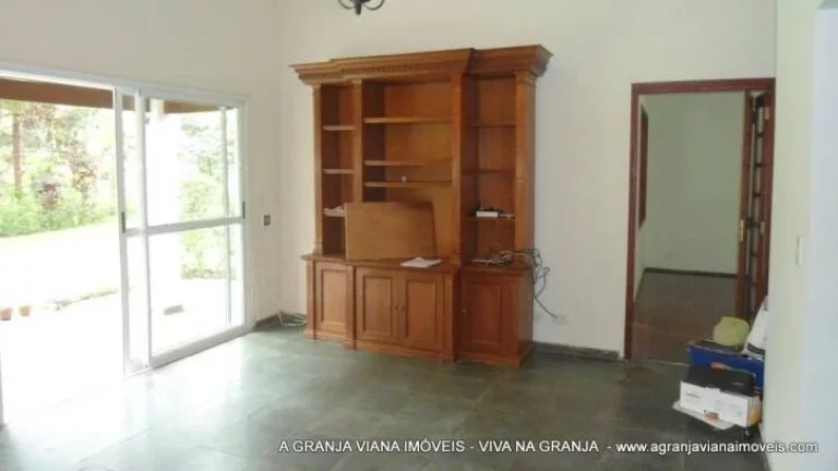 Imagem Casa com 3 dormitórios à venda, 280 m² por R$ 1.070.000,00 - Granja Viana