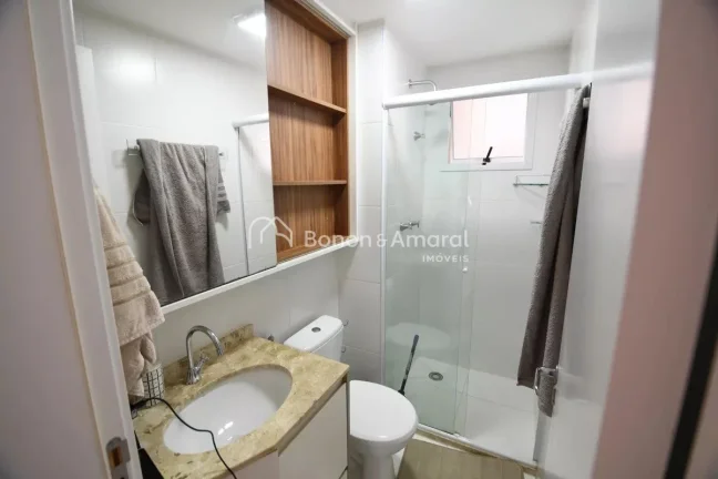 Imagem Localizado no charmoso bairro do Taquaral, este apartamento oferece uma combinação perfeita de con...