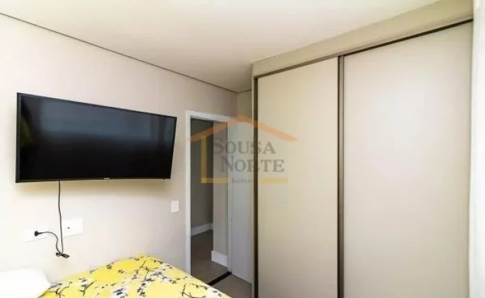Imagem Apartamento 2 dormitórios, sendo 1 suíte, sala 2 ambientes, piso laminado de madeira na sala e dor...