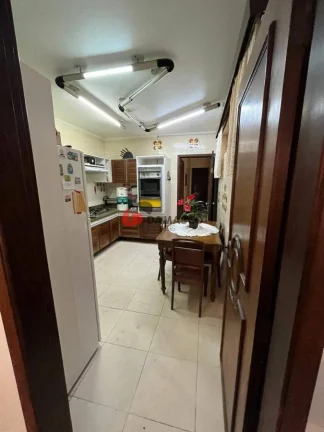 Imagem Sobrado à venda 3 Quartos, 3 Suites, 4 Vagas, 355M², Osvaldo Cruz, São Caetano do Sul - SP