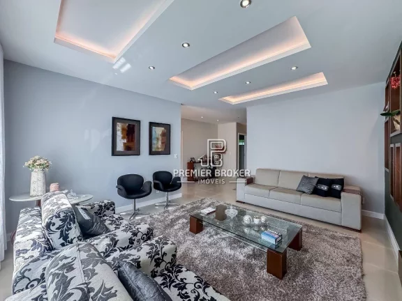 Imagem Casa com 3 dormitórios à venda, 192 m² por R$ 1.270.000,00 - Pimenteiras - Teresópolis/RJ