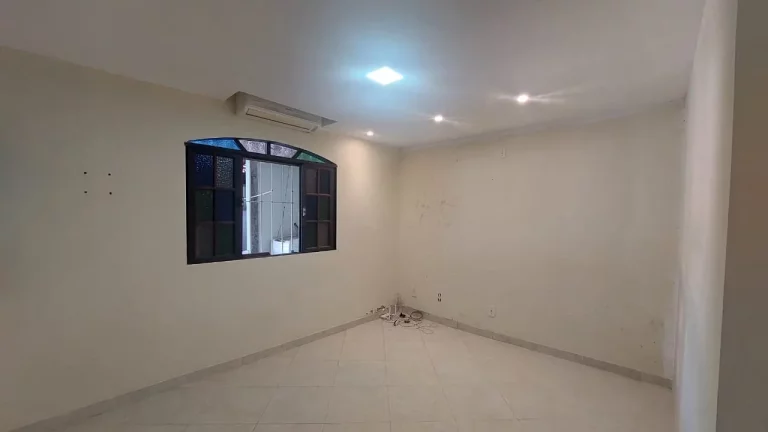 Imagem Casa para Aluguel em Maricá/RJ - 1 Dorm. 90 m2 Área Útil