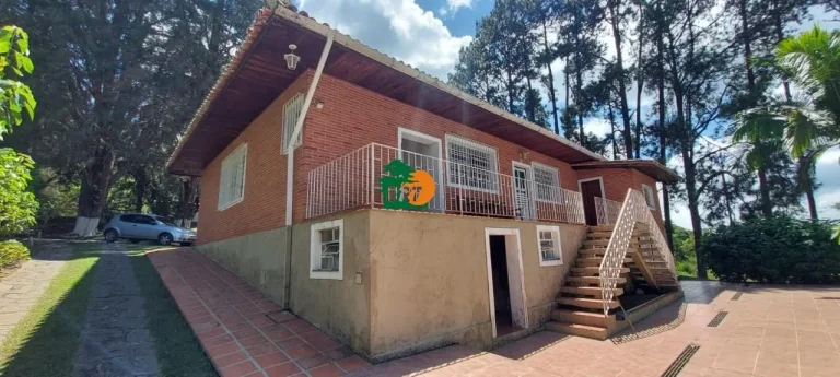 Imagem Chácara para Venda em São Roque, Recanto Flora, 2 dormitórios, 1 banheiro, 2 vagas