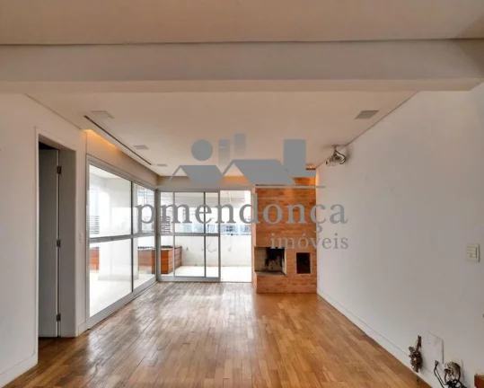 Imagem Linda Cobertura duplex com 245m² em rua tranquila do Alto de Pinheiros.