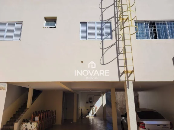 Imagem Casa com 3 dormitórios à venda por R$ 650.000,00 - Setor Bela Vista - Itumbiara/GO