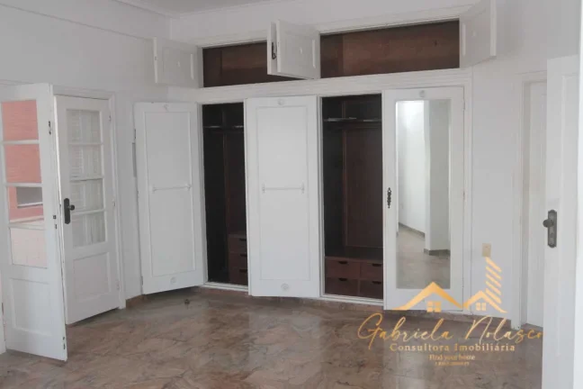 Imagem Apartamento de dois dormitórios em Santos
