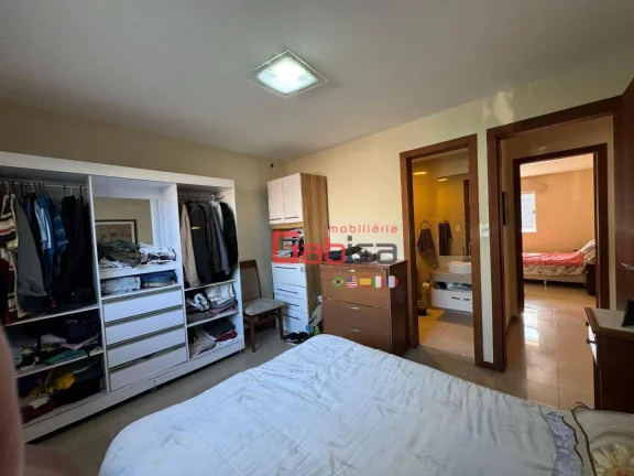Imagem Casa com 5 dormitórios à venda, 370 m² por R$ 1.600.000,00 - Nova São Pedro - São Pedro da Aldeia/RJ
