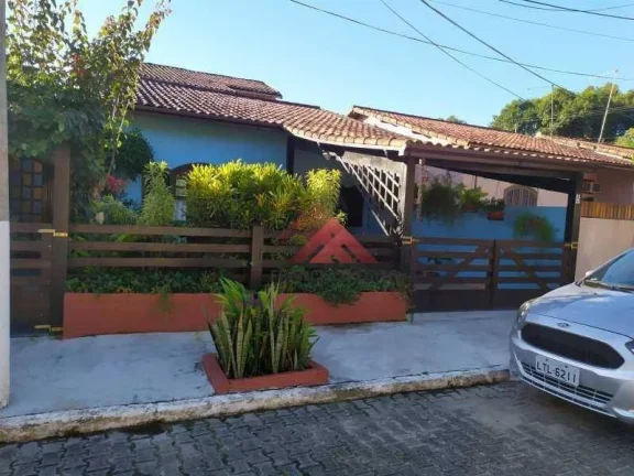 Imagem Casa com 2 dormitórios à venda, 90 m² por R$ 350.000,00 - Várzea das Moças - São Gonçalo/RJ