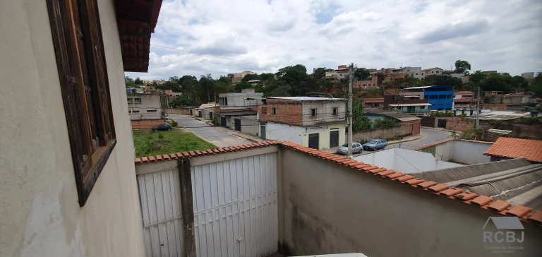 Imagem CASA COMERCIAL em ESMERALDAS - MG, NOVO RETIRO