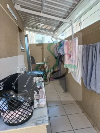 Imagem Venda de apartamento no Residencial Cosmos, Campinas. 2 dormitórios com armários, sala com varanda, cozinha com armários, lavanderia, banheiro, vaga