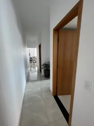 Imagem Residência Excepcional no Centro de Quadra, SP - Viva em Luxo e Conforto Absolutos!