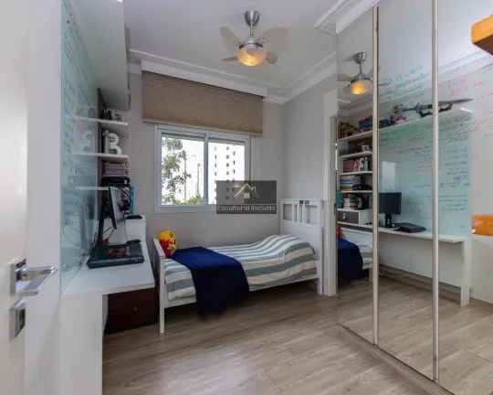 Imagem ALTO BOA VISTA APARTAMENTO REFORMADO 171,00 M ÁREA ÚTIL 4 DORMITÓRIOS 3 DELES SUÍTE HALL ELEVADOR PRIVATIVOS SALA 2 AMBIENTES VARANDA GOURMET 3 VAGAS