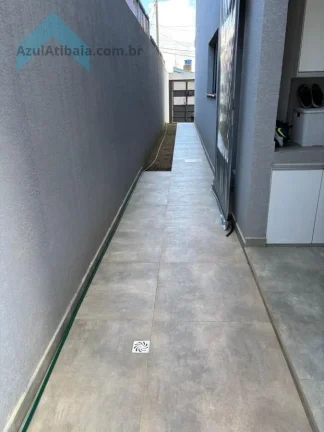 Imagem Sobrado com 3 suítes no Jardim dos Pinheiros em Atibaia/SP