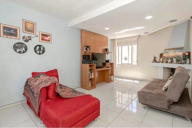 Imagem Casa com 4 Quartos à Venda,  em Camaquã - Porto Alegre