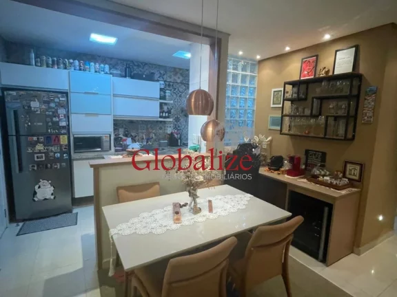 Imagem Apartamento à venda no Embaré por R$980.000,00 com 2 dormitórios (1 suíte), dependência e 2 vagas de garagem!!!