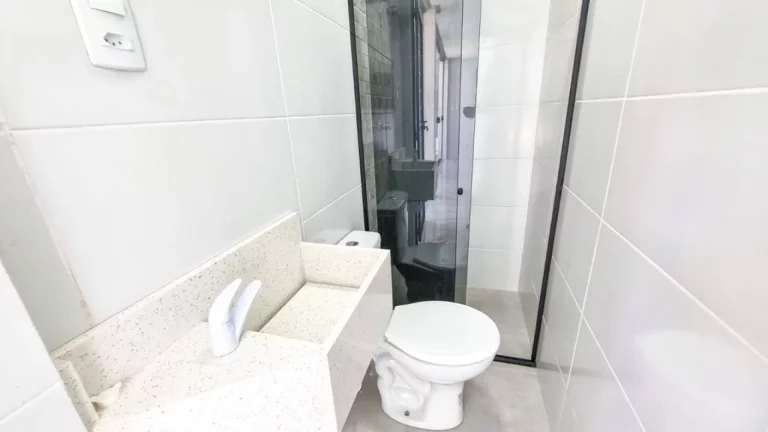 Imagem Casa de Rua no Robalo: 5 Suítes, Piscina e Salão de Festas à Venda