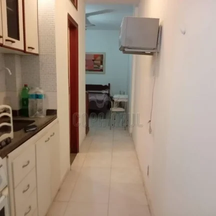 Imagem Copacabana - Residencial › Kitnet com 1 quarto(s) a Venda
