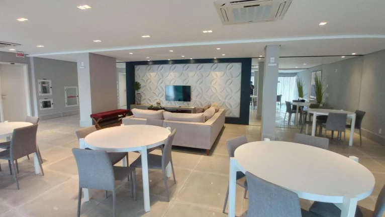 Imagem Cobertura à Venda com 3 Dormitórios (1 suíte), 156 m² - Agronômica - Florianópolis/SC