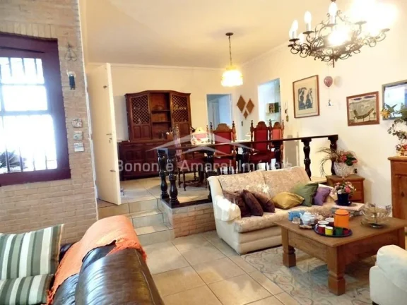 Imagem Casa a venda de 04 quartos no Bairro Jardim ParaÃ­so!

Estuda permuta por aptos de 2 quartos com suÃ...