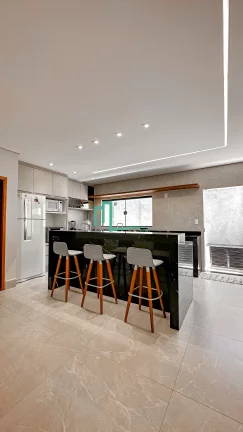 Imagem Linda e exclusiva residência de alto padrão disponivel á venda toda mobiliada em área nobre da cidade de Franca/SP