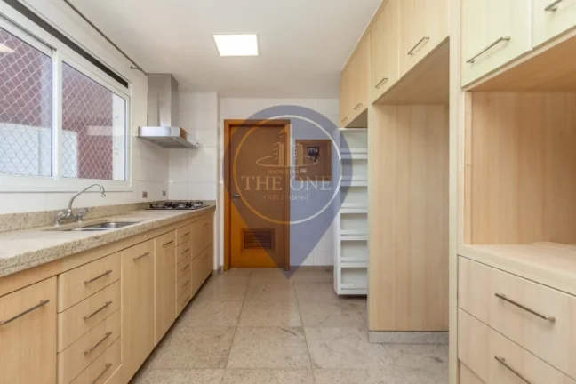 Imagem I Apartamento de luxo em Perdizes, São Paulo-SP, com 3 quartos, 3 suítes, 2 salas, 6 banheiros, 4 vagas e 230m².