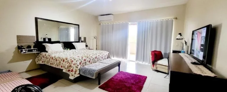 Imagem Chácara à venda, 1000 m² por R$ 1.300.000,00 - Jardim Estância Brasil - Atibaia/SP