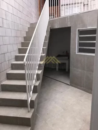 Imagem Sobrado Espaçoso à Venda na Vila Gumercindo