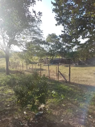 Imagem Terreno a venda em Macaé RJ. Bairro ITAPARICA Ajuda 8000m2.
