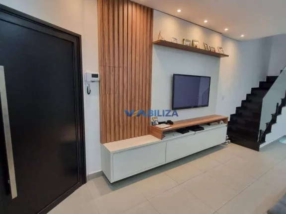 Imagem Sobrado com 3 dormitórios à venda, 220 m² por R$ 949.000,00 - Jardim Vila Galvão - Guarulhos/SP