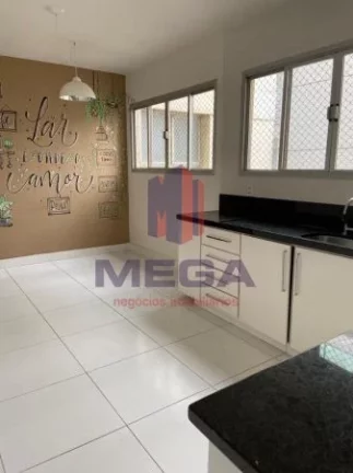 Imagem Lindo apto na Av Gil Veloso, sol da manhã, de frente p o mar da Praia da Costa. Com 250m2,Sendo 4 q...