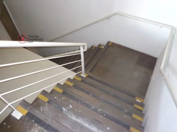 Imagem PREDIO COMERCIAL para VENDA ou LOCAÇÃO na Mooca Localizado próximo ao Hospital Vila Lobos, entrada e saída para 2 ruas ZEIS 3