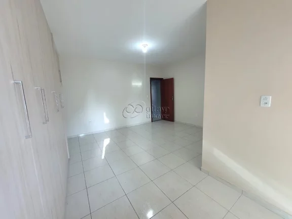 Imagem Imperdível! Casa à venda em Macaé-RJ, bairro Sol E Mar: 3 quartos, 2 suítes, 1 sala, 3 banheiros, 1 vaga, 100m². Confira!